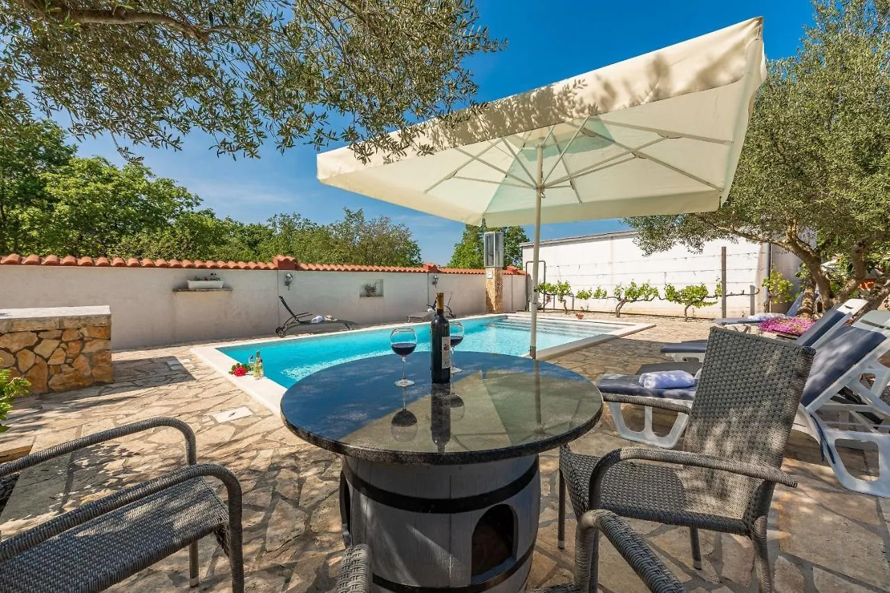 Villa Strkalj Zadarvillas Murvica   Murvica (Policnik)