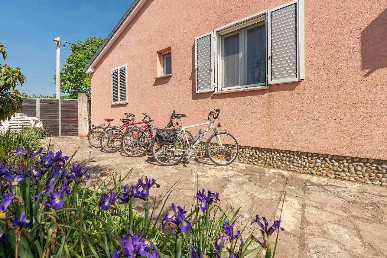 Villa Strkalj Zadarvillas Murvica  Murvica (Policnik)